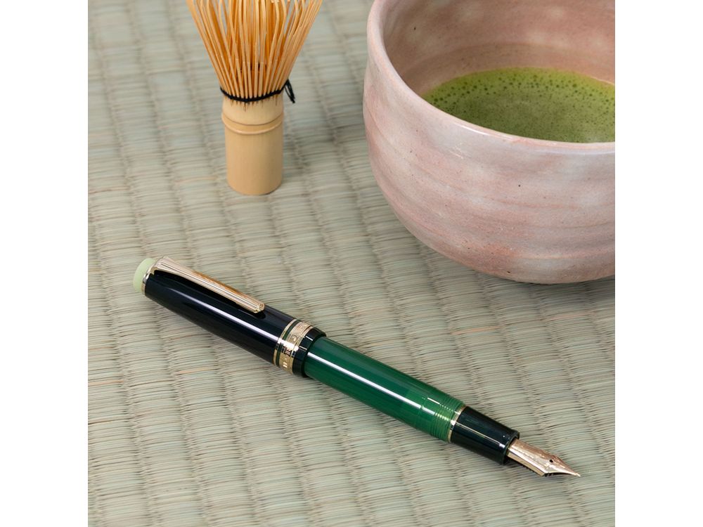 Sailor Special Edition Professional Gear Fountain Pen - Tea Time Around the World - Japanese Tea Ceremony - Matcha