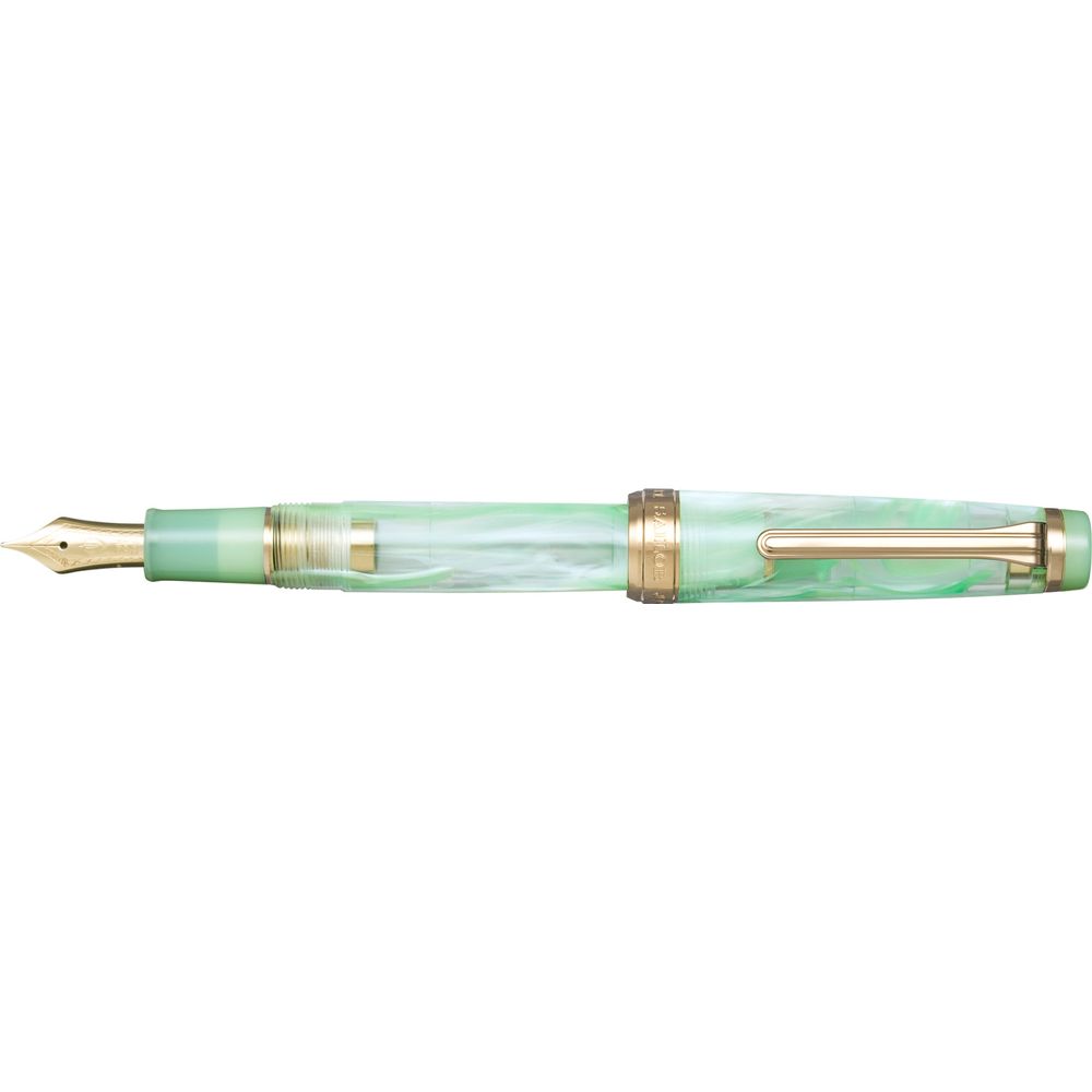 Sailor Veilio Fountain Pen - Limited  Release - Pearl Mint