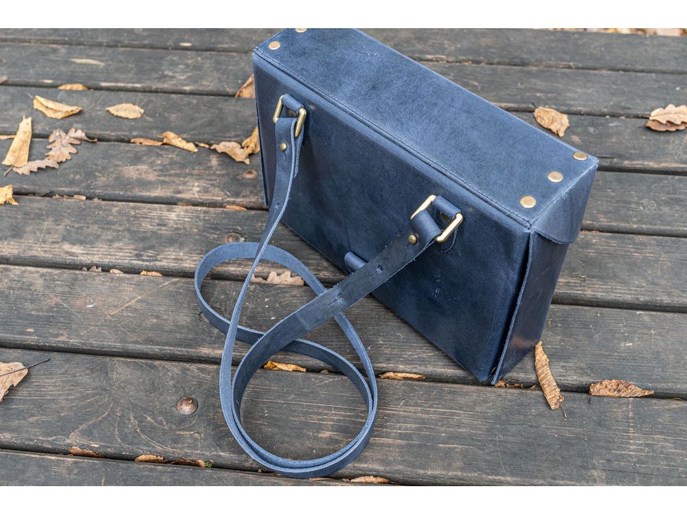 Galen Leather - Writer's Medic Bag - Crazy Horse Navy Blue