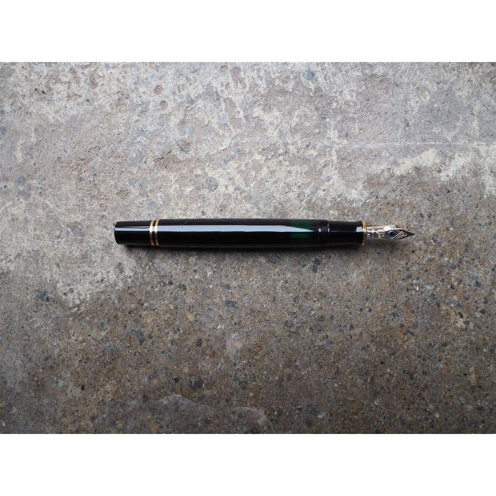 Pelikan Souveran M400 Fountain Pen- Black