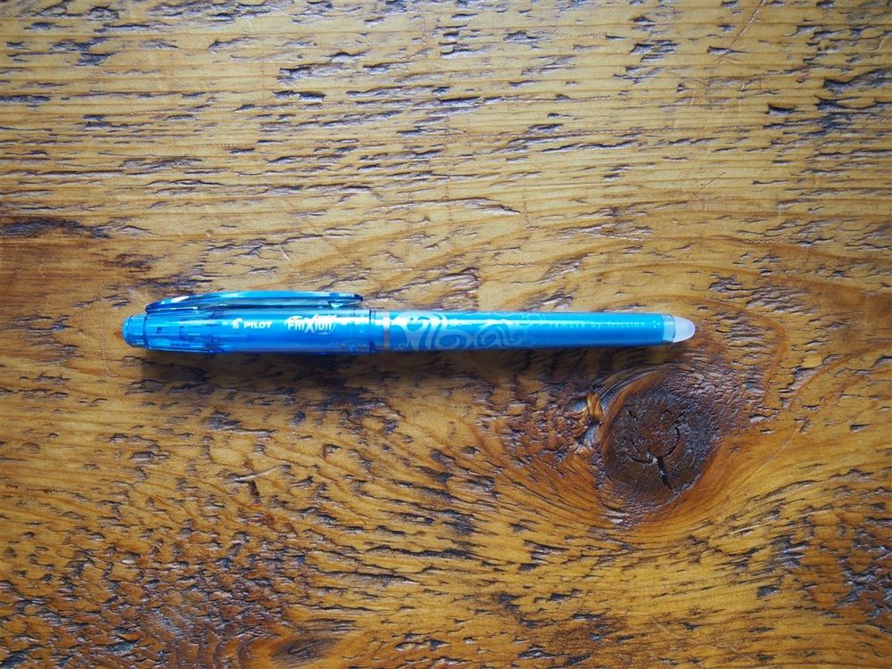 Pilot FriXion 0.5mm Point Gel Pen - Light Blue