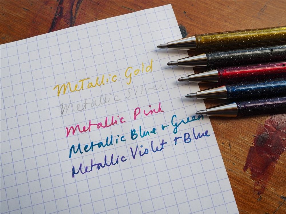 Pentel Hybrid Dual Metallic Gel Pen - Pink & Metallic Pink