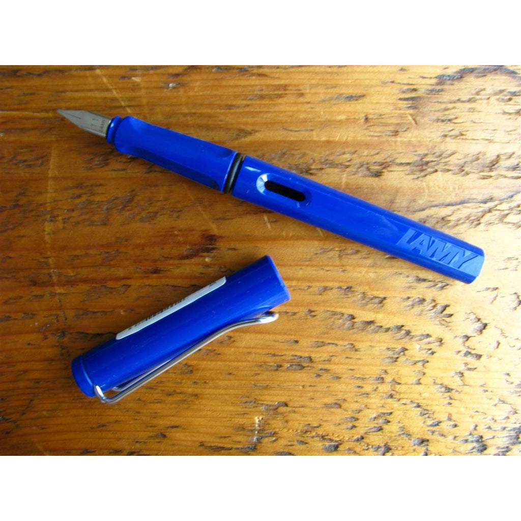 Lamy Safari Fountain Pen - Blue