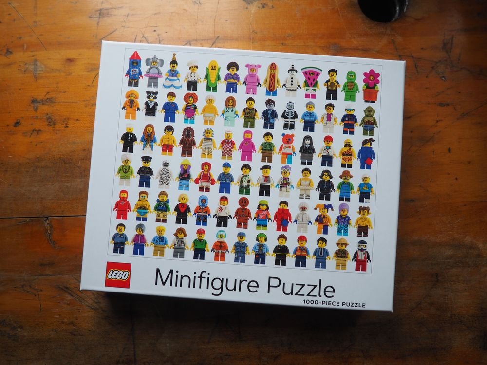 LEGO Minifigure: 1000 Piece Puzzle – Wonder Pens