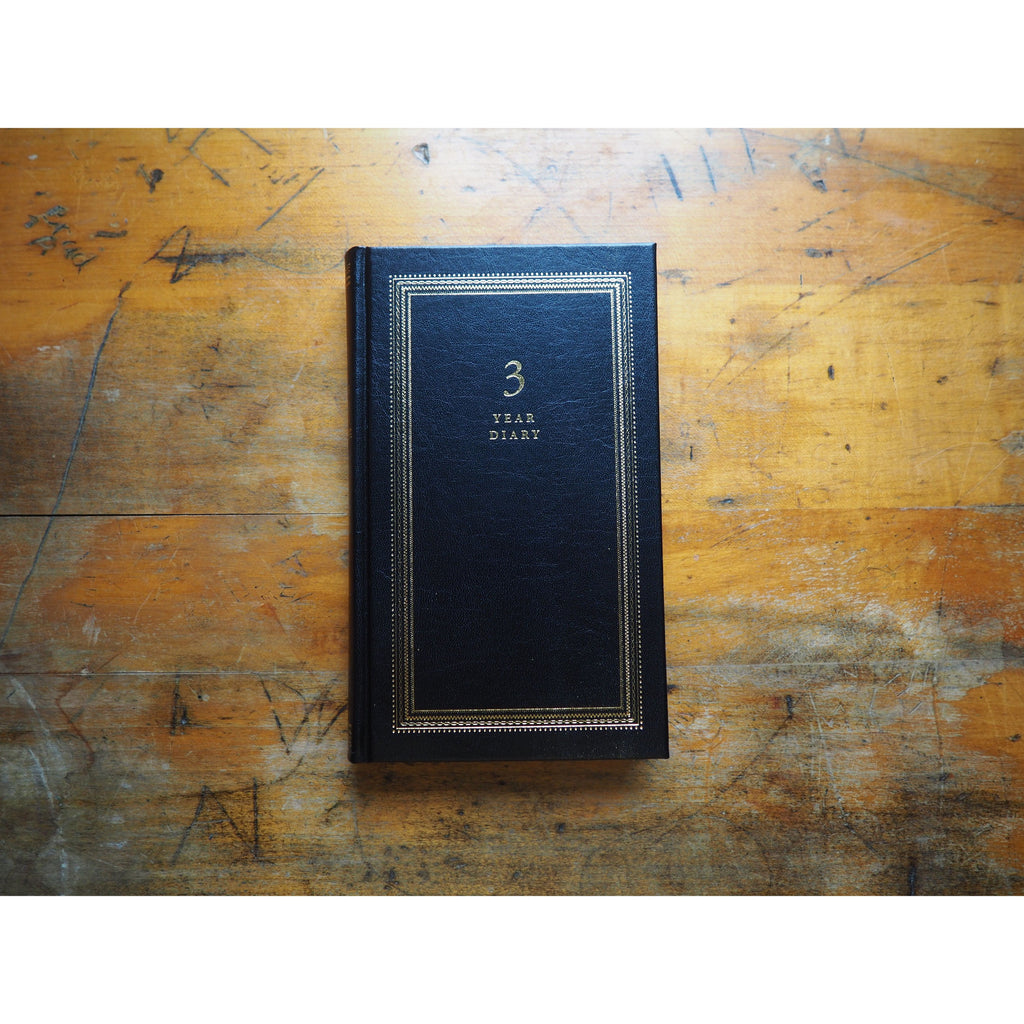 Midori 3 Years Diary - Recycled Leather Black