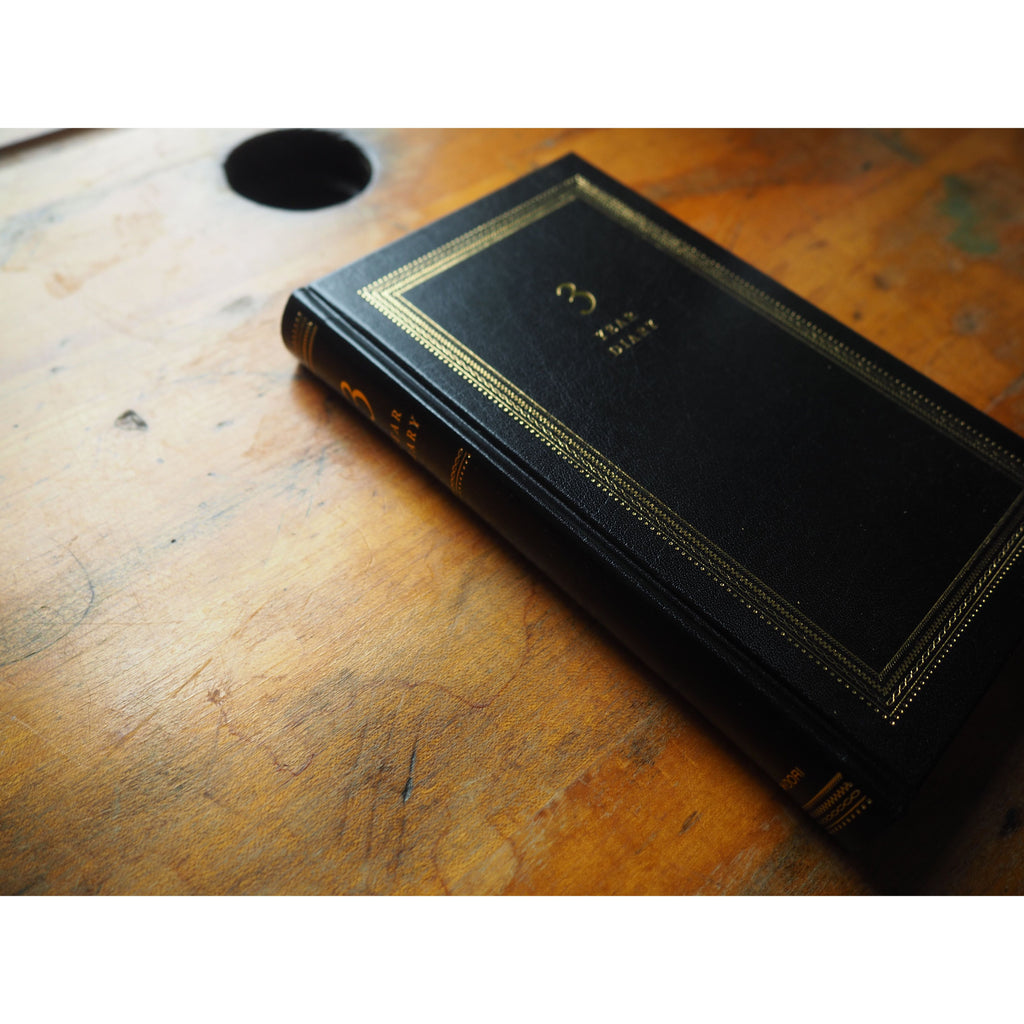 Midori 3 Years Diary - Recycled Leather Black