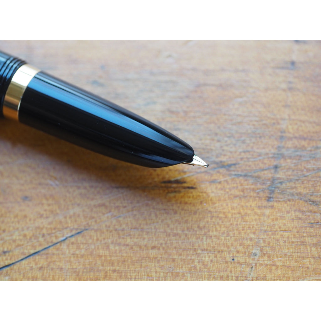 Parker 51 Fountain Pen - Premium Black GT (18K)