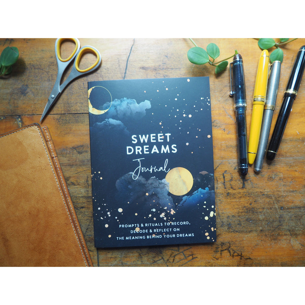 Sweet Dreams Journal by the Editors of Hay House