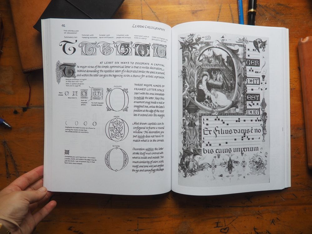 Calligraphy & Lettering: A Maker's Guide by Victoria and Albert Museum ...