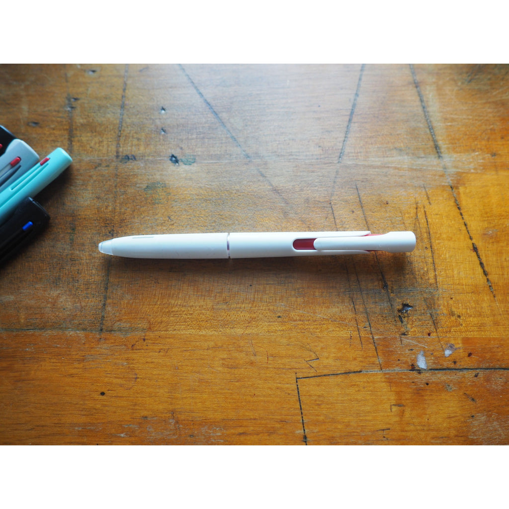 Zebra - Blen Emulsion Ballpoint Pen 0.5 - White Body Red Ink (BAS88-WR)