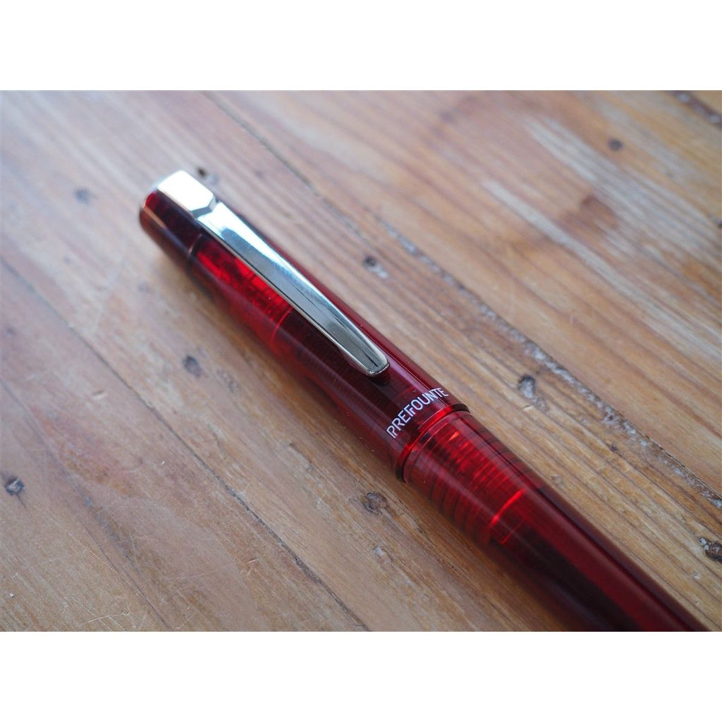 <center>Platinum Prefounte Fountain Pen - Crimson Red</center>